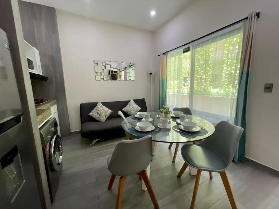 Beauty W Gym Sauna Pool Close 5th Ave &beach Apartamento *
