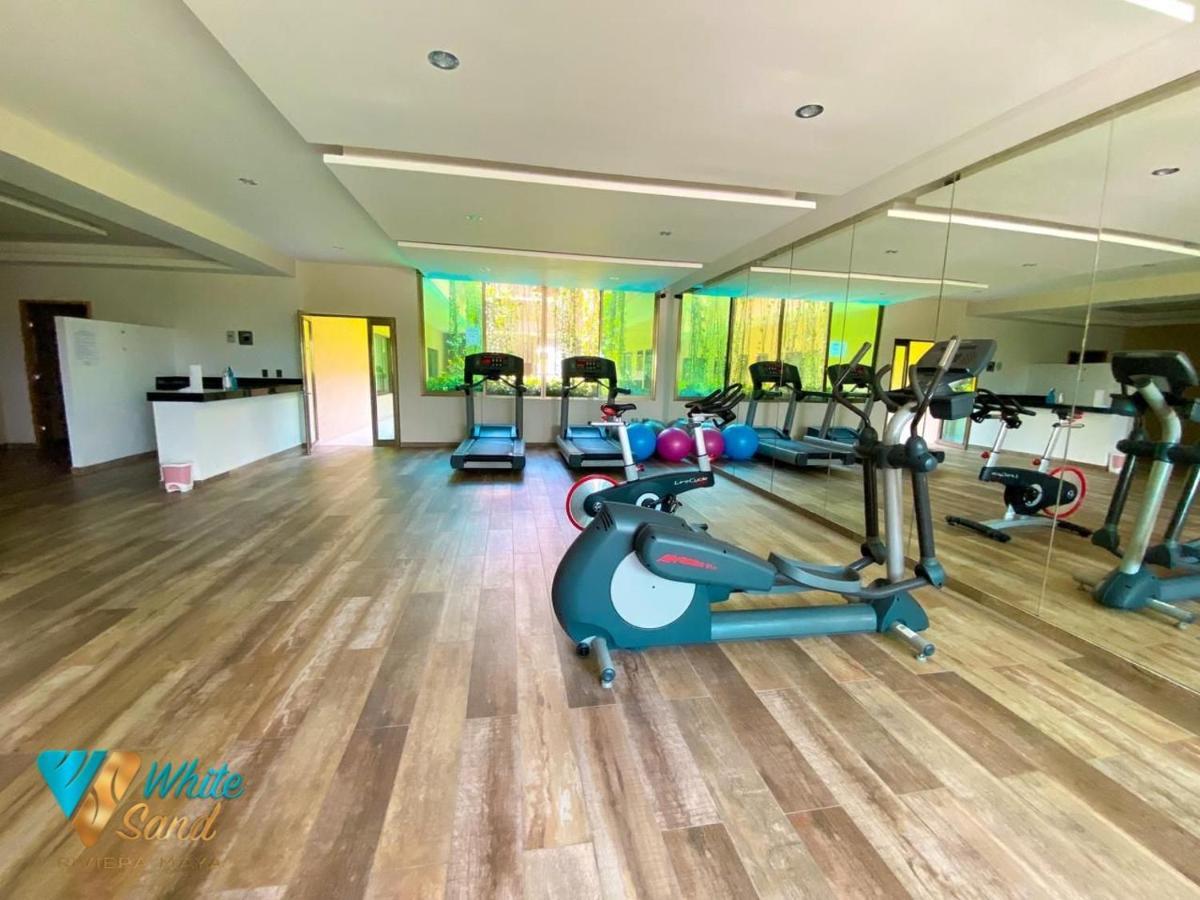 Beauty W Gym Sauna Pool Close 5th Ave &beach *